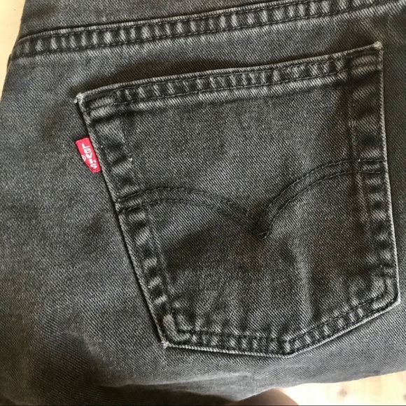 •SOLD• Vintage Levi's Black Jeans - Picture 7 of 7
